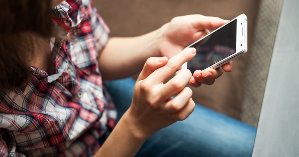 teléfonos-celulares-cercania-personas