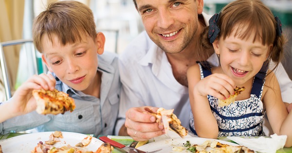 Recomendaciones Practicas Para Comer Fuera De Casa