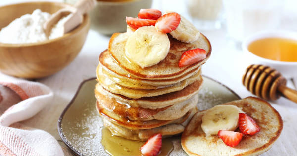 Hot cakes saludables de avena y plátano  | Fundación Carlos  Slim