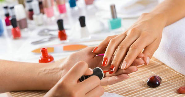 Uso seguro de productos para el cuidado de las uñas, lo que debes saber - ClikiSalud.net | Fundación Carlos Slim
