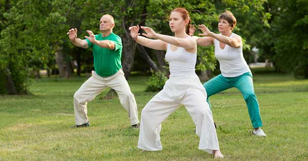 Requisitos America A gran escala 5 cambios de la edad que puedes combatir con la práctica de tai chi
