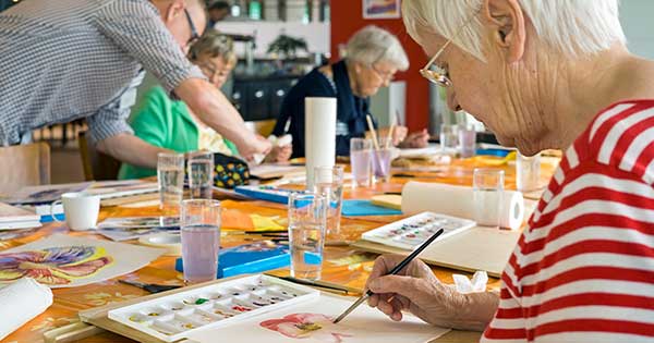 Crear arte y cómo protege la salud mental de las personas enfermas