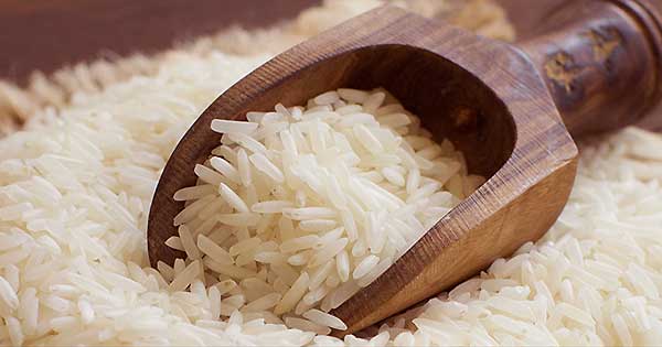 Cuál es la vida útil del arroz seco o crudo?