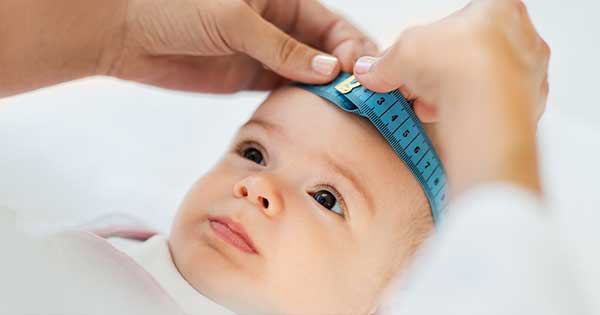 Cinta para medir la circunferencia de la cabeza de bebés y niños en LALEO